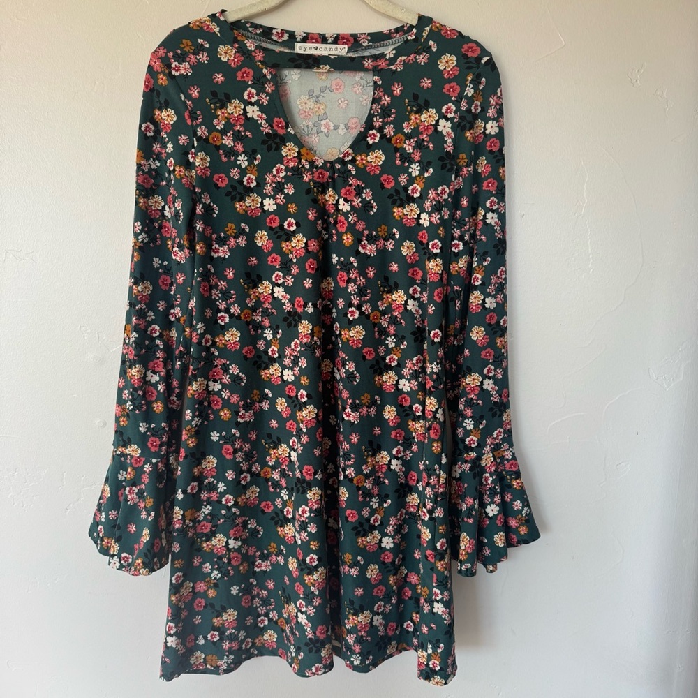 Eye Candy Floral Print Front Keyhole Dress Medium